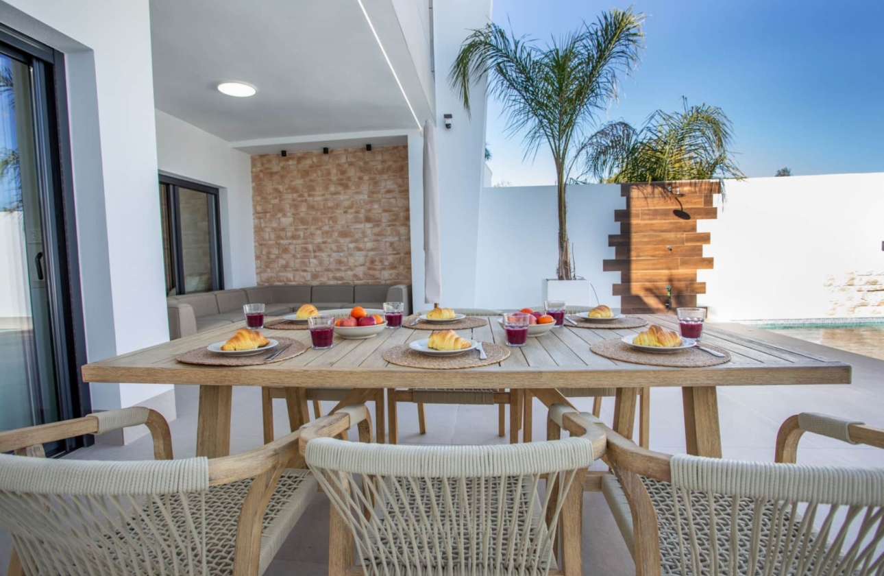 Resale - Villa - Dolores