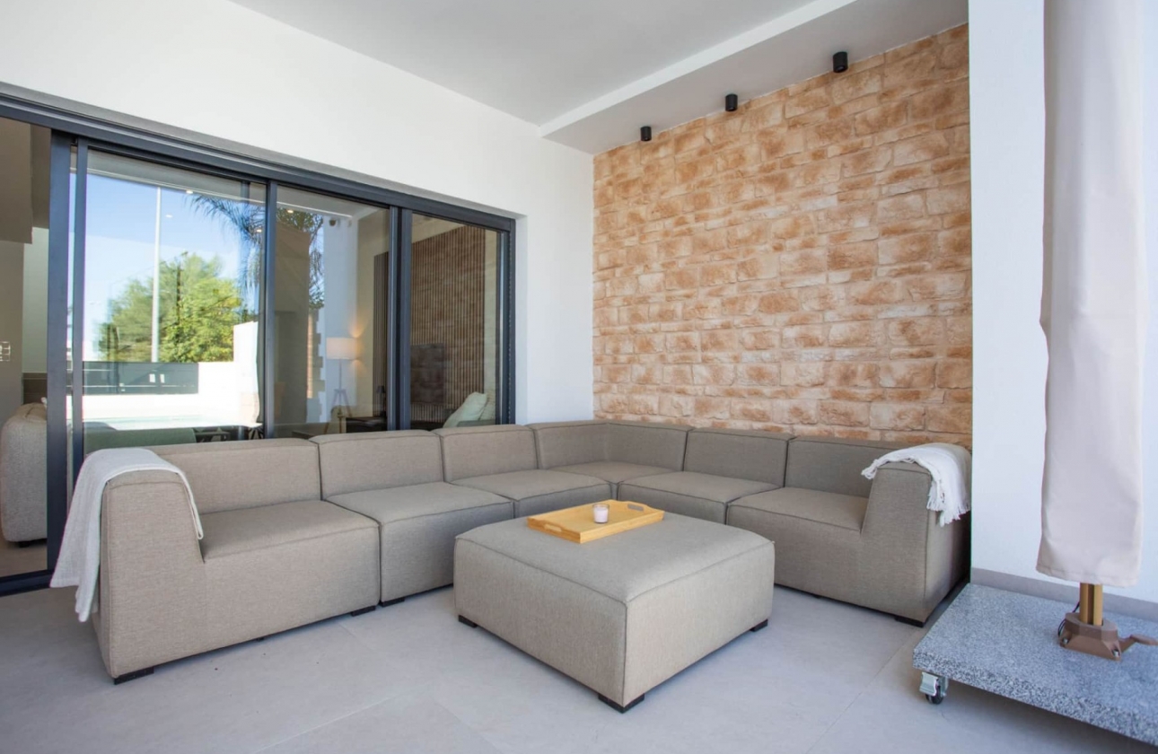 Resale - Villa - Dolores