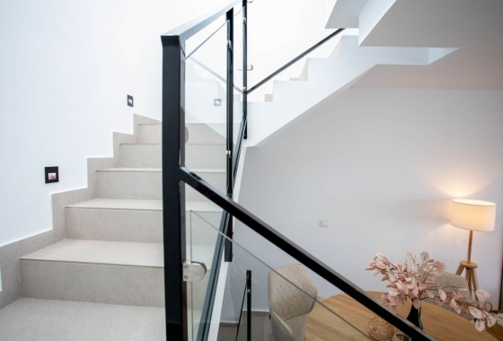 Resale - Villa - Dolores