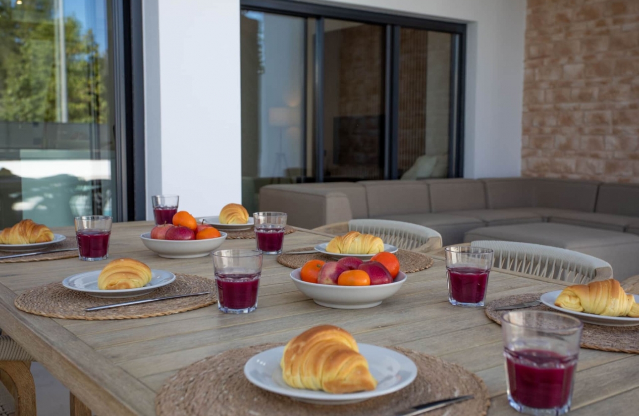 Resale - Villa - Dolores