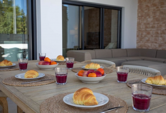 Resale - Villa - Dolores