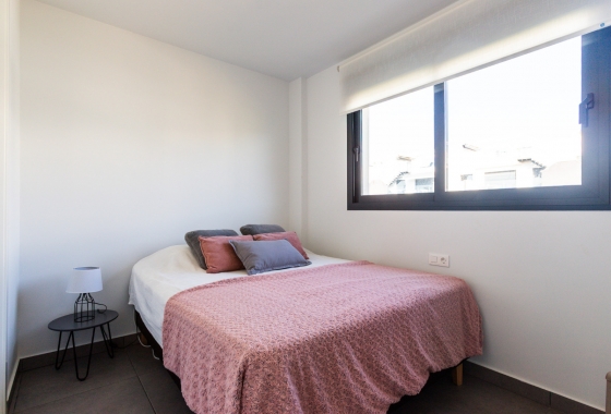 Resale - Apartment - Orihuela Costa - Villamartín