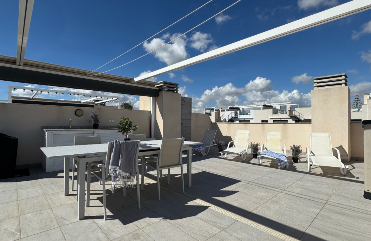 Resale - Apartment - Orihuela Costa - Villamartín