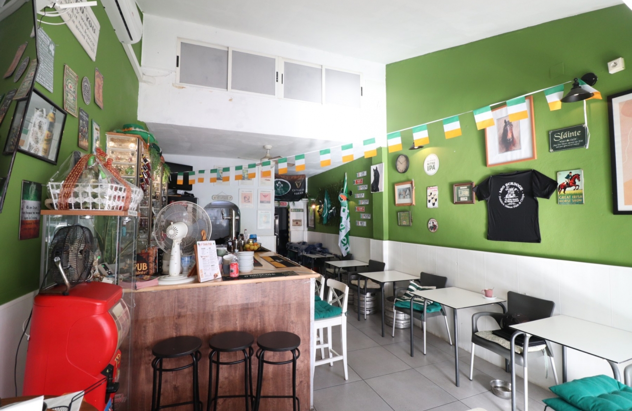 Resale - Commercial Unit - Torrevieja - El Chaparral