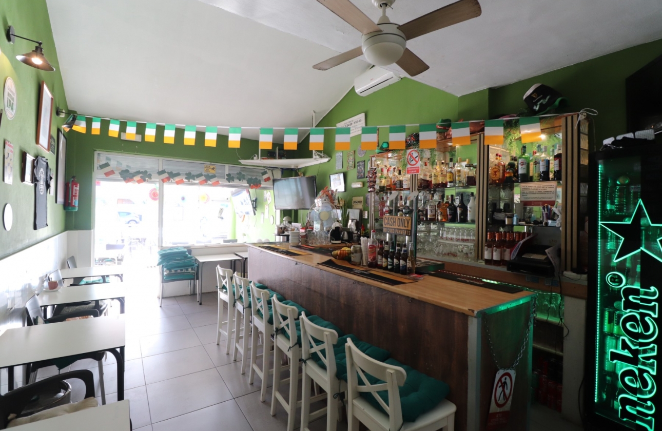 Resale - Commercial Unit - Torrevieja - El Chaparral
