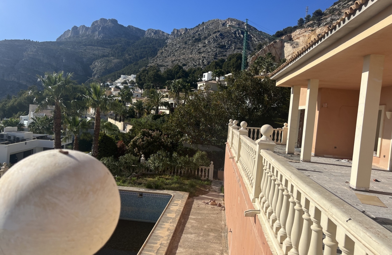 Obra nueva - Villa - Altea