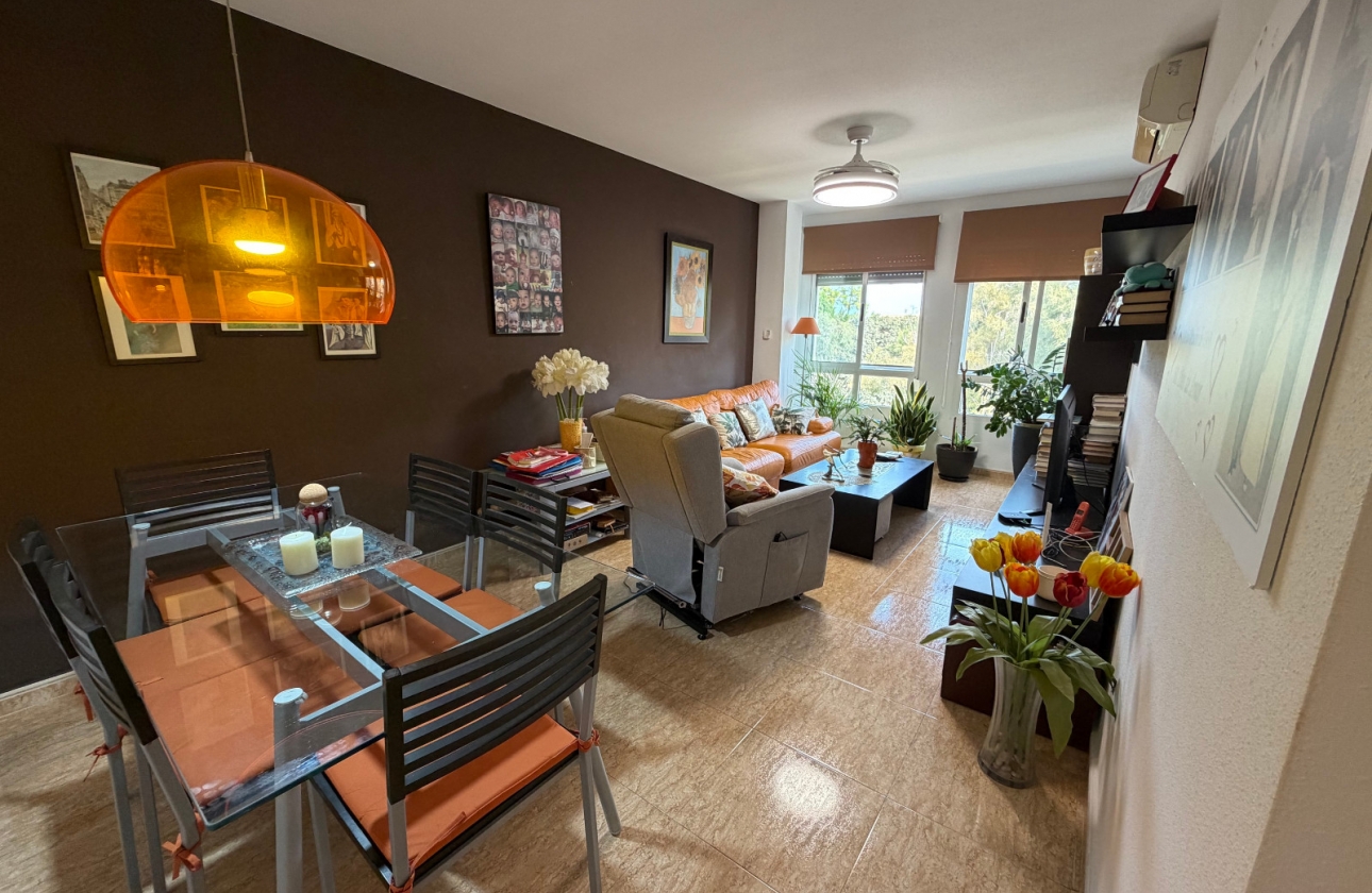 Resale - Apartment - Pilar de la Horadada