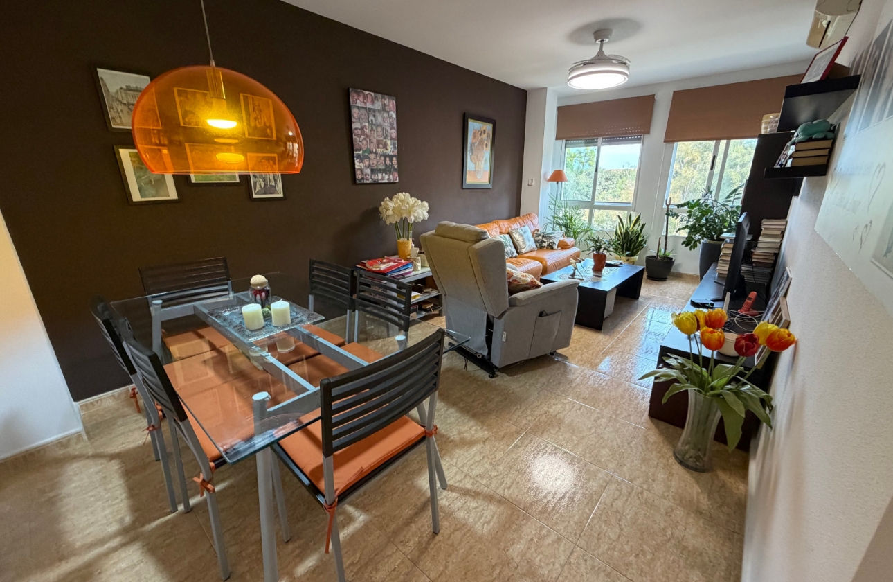 Resale - Apartment - Pilar de la Horadada