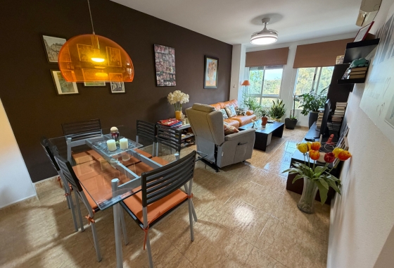 Resale - Apartment - Pilar de la Horadada