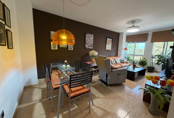 Resale - Apartment - Pilar de la Horadada