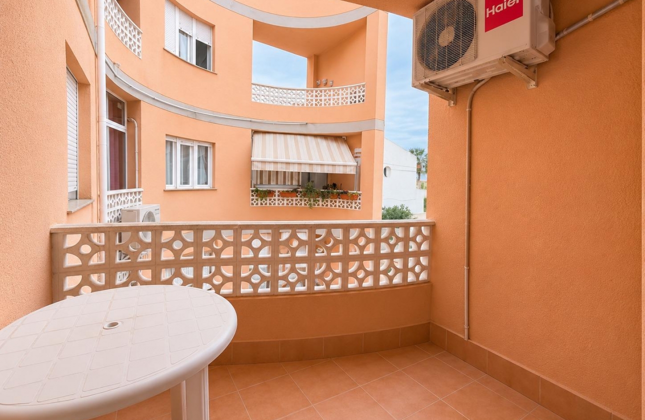 Resale - Studio - Torrevieja - Estacion de autobuses