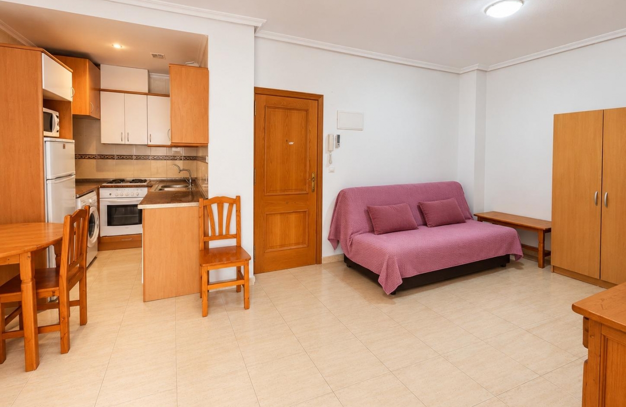 Resale - Studio - Torrevieja - Estacion de autobuses