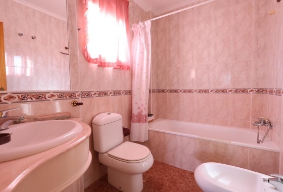 Reventa - Villa - Torrevieja - Los Balcones