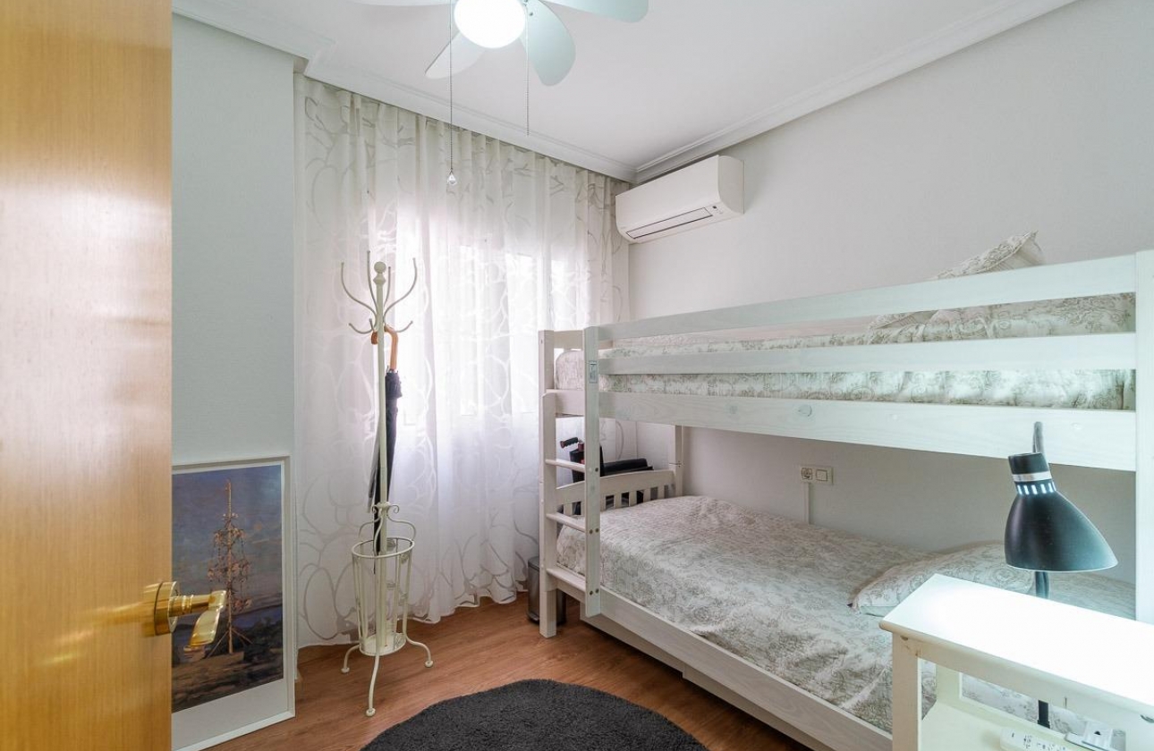 Reventa - Ático - Torrevieja - Centro