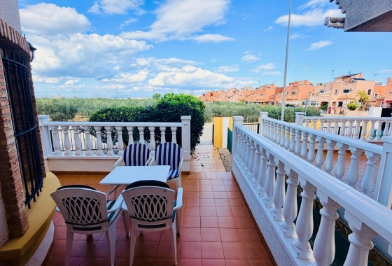 Reventa - Villa - Los Montesinos - La Herrada