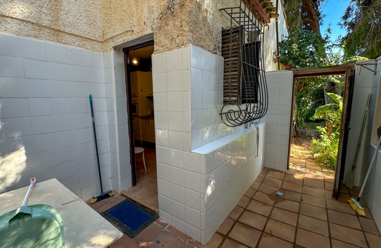 Reventa - Villa - Orihuela Costa - Punta Prima