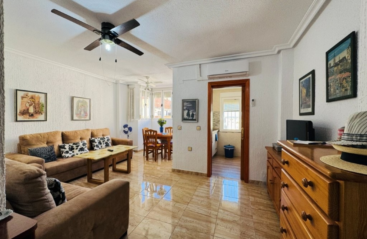 Rynek wtórny - Apartament - Torrevieja - La Mata