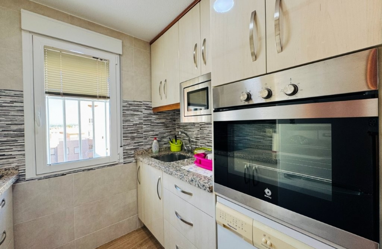 Rynek wtórny - Apartament - Torrevieja - La Mata