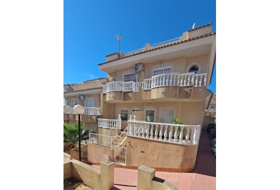 Rynek wtórny - Szeregowiec - Orihuela Costa - Las Filipinas