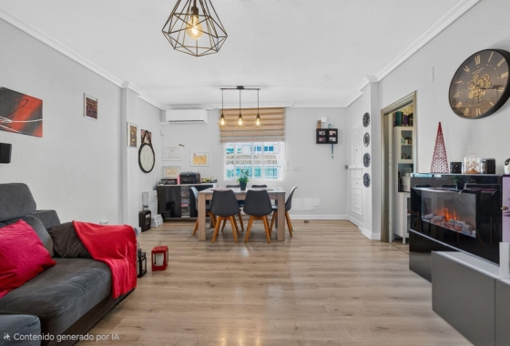 Resale - Villa - Torrevieja - Los Altos
