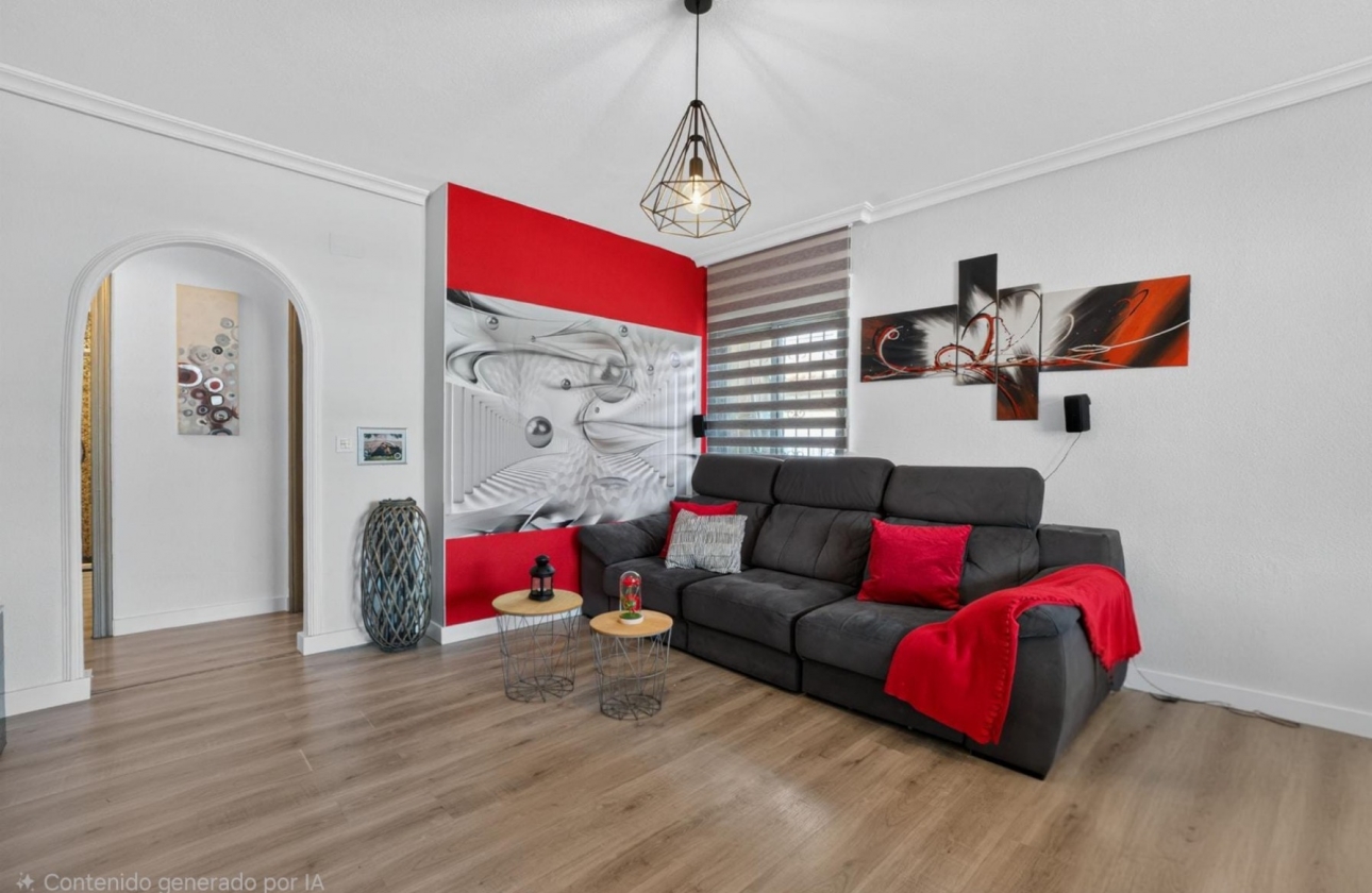Resale - Villa - Torrevieja - Los Altos