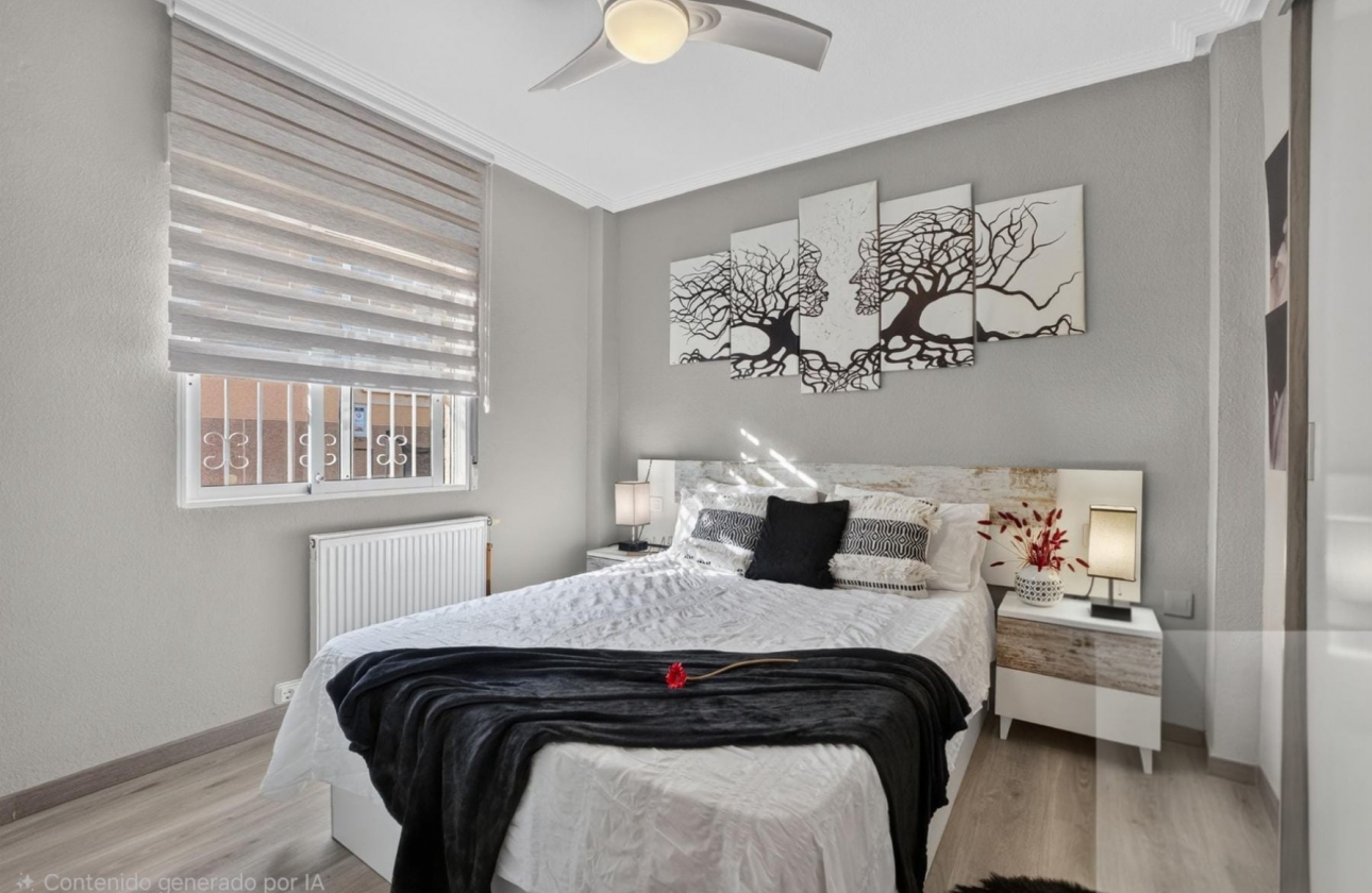 Resale - Villa - Torrevieja - Los Altos